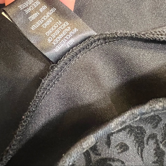 Torrid Scuba Flocked Skater Sleeveless Dress black Floral Velvet plus Size 18 - Picture 6 of 7